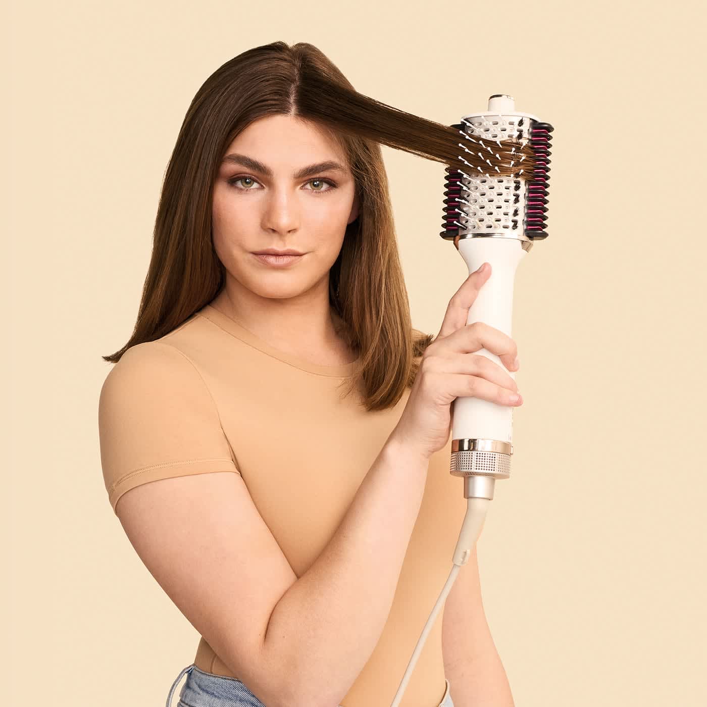 Heated smoothing comb