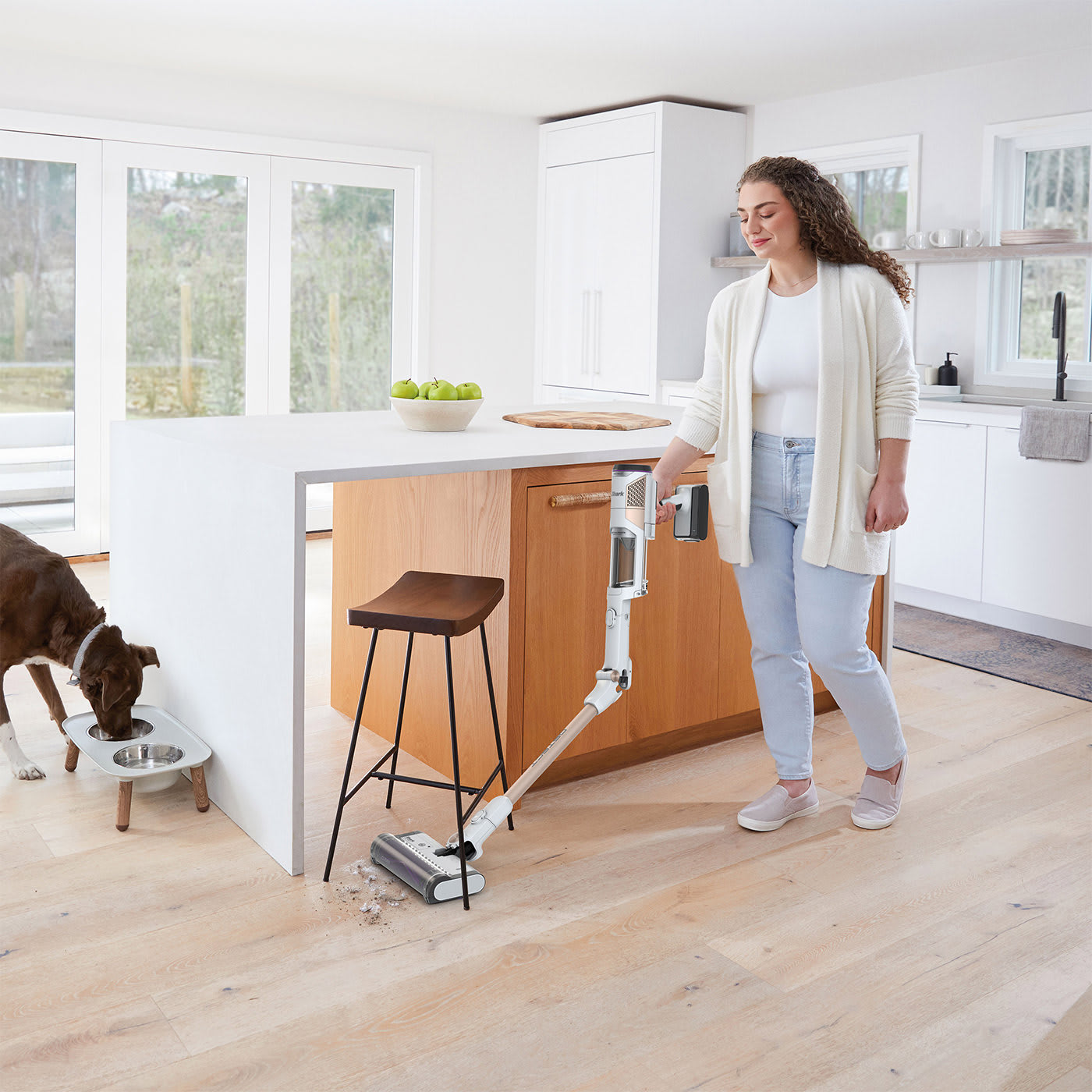 Wordt na elk gebruik automatisch geleegd en opgeladen