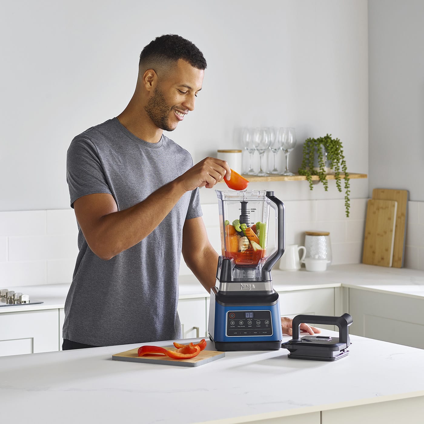 Mixeur électrique pour la cuisson avec mélangeur à gâteau sur pied 5 l  Machine à malaxer électrique avec crochet pétrisseur, bol, fouet, fouet et  couvercle pour la cuisson, noir (noir) : 