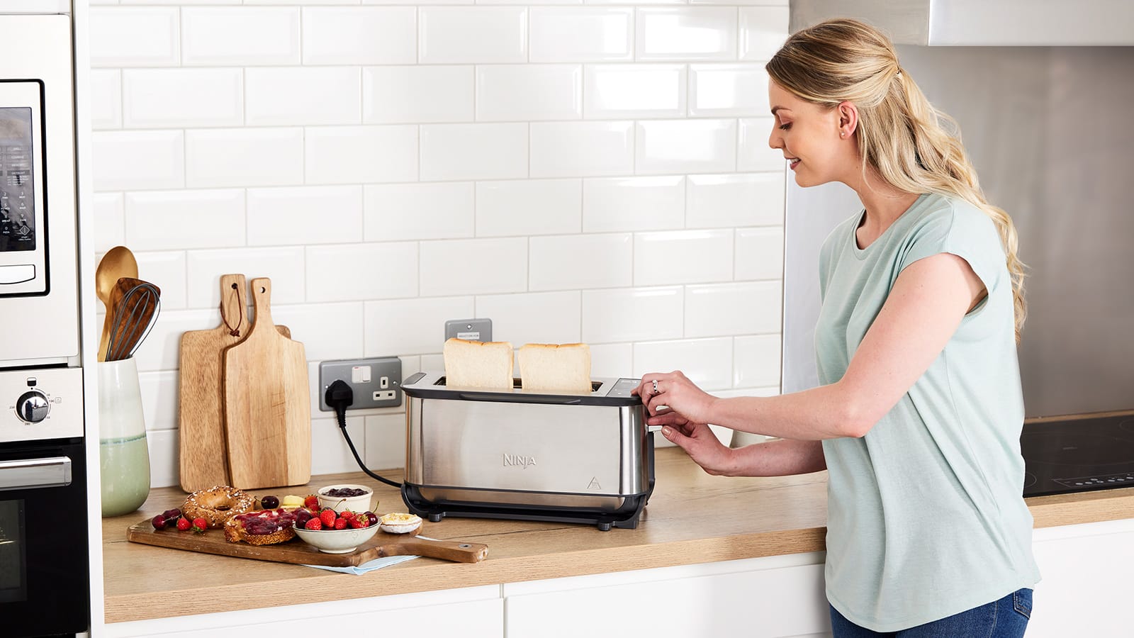 GRILLS: Ninja Foodi 3-in-1 Toaster, Grill & Panini Press