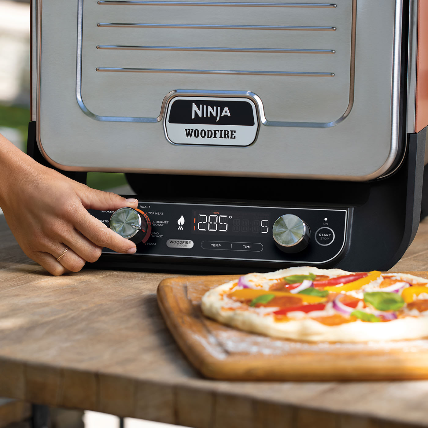 Woodfire Outdoor Ofen OO101EU - Pizzaofen & Smoker - Ninja DE