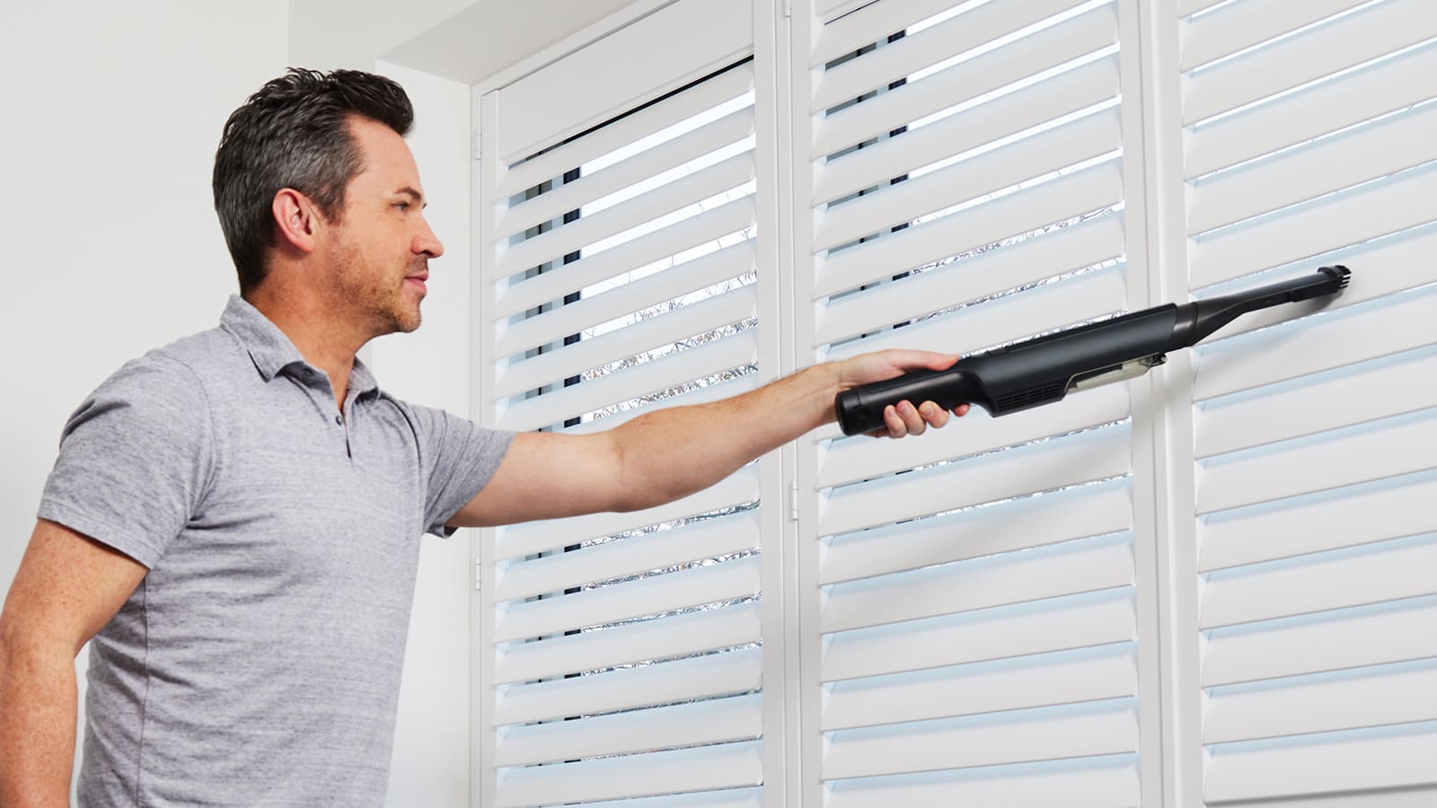 Deluxe Cordless Handheld Vacuum Black Friday Edition Shark UK