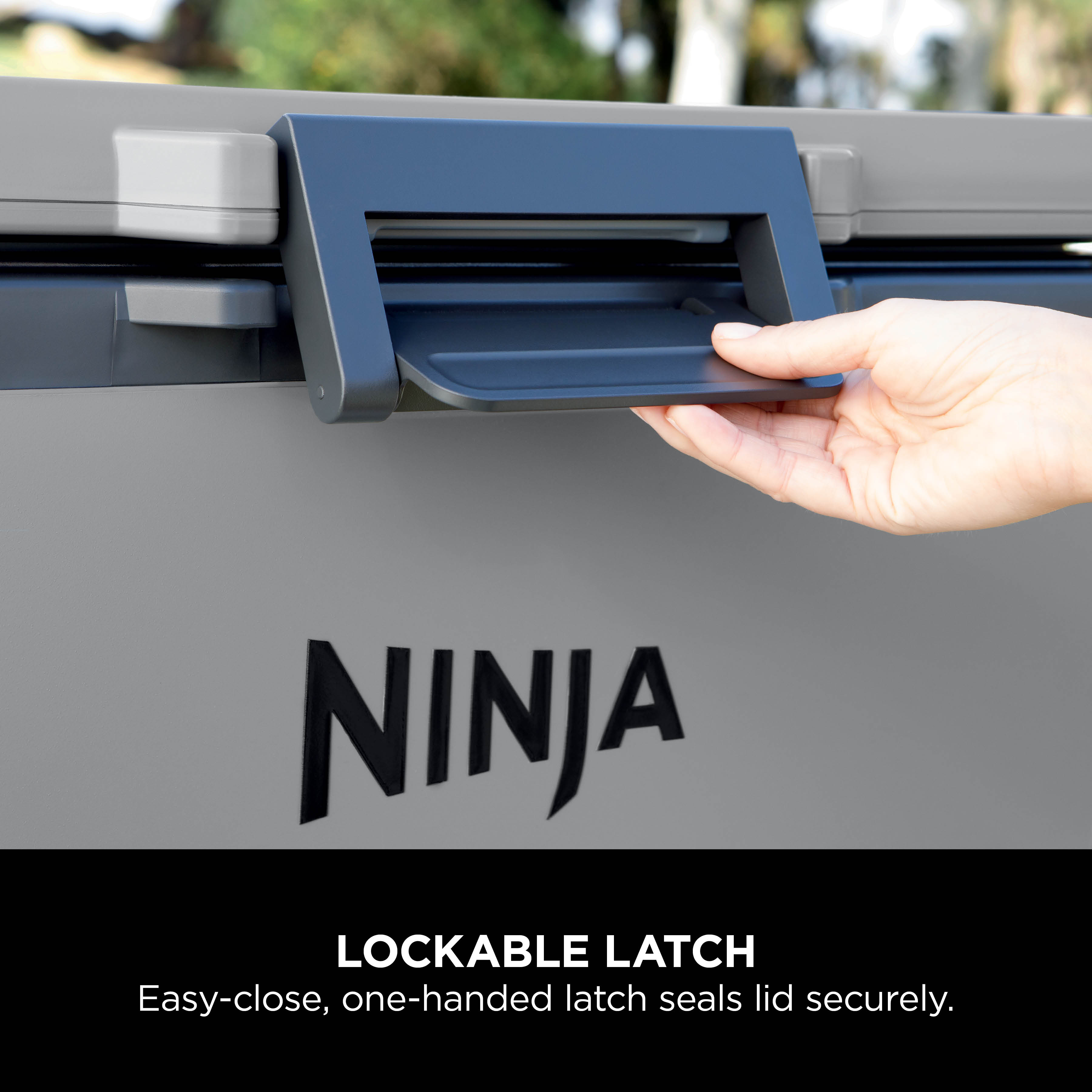 Ninja FrostVault Hard Cooler 50QT/48L with Dry Zone Premium - Certified Refurbis - Picture 18 of 36