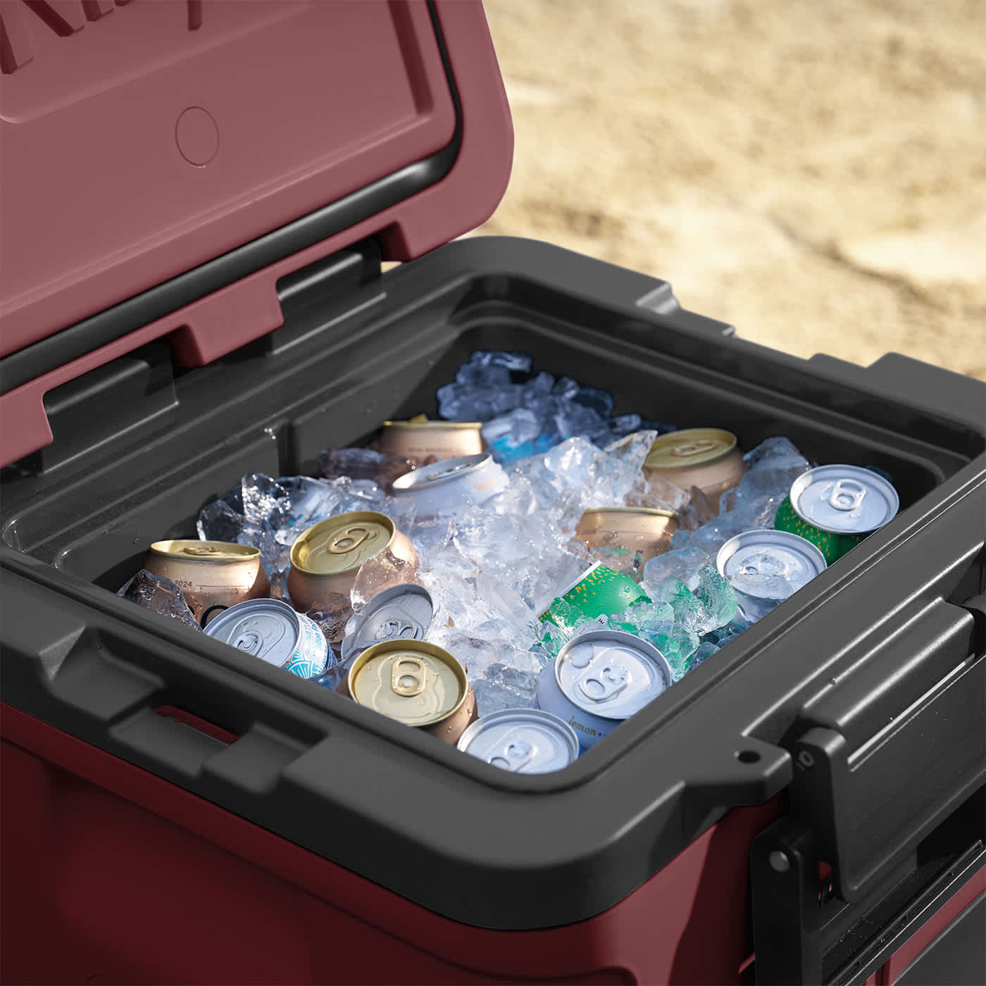 Premium ice retention