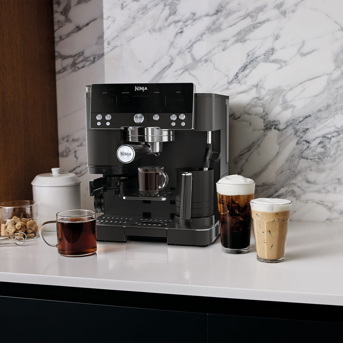 Create a range of café-quality coffee drinks at home