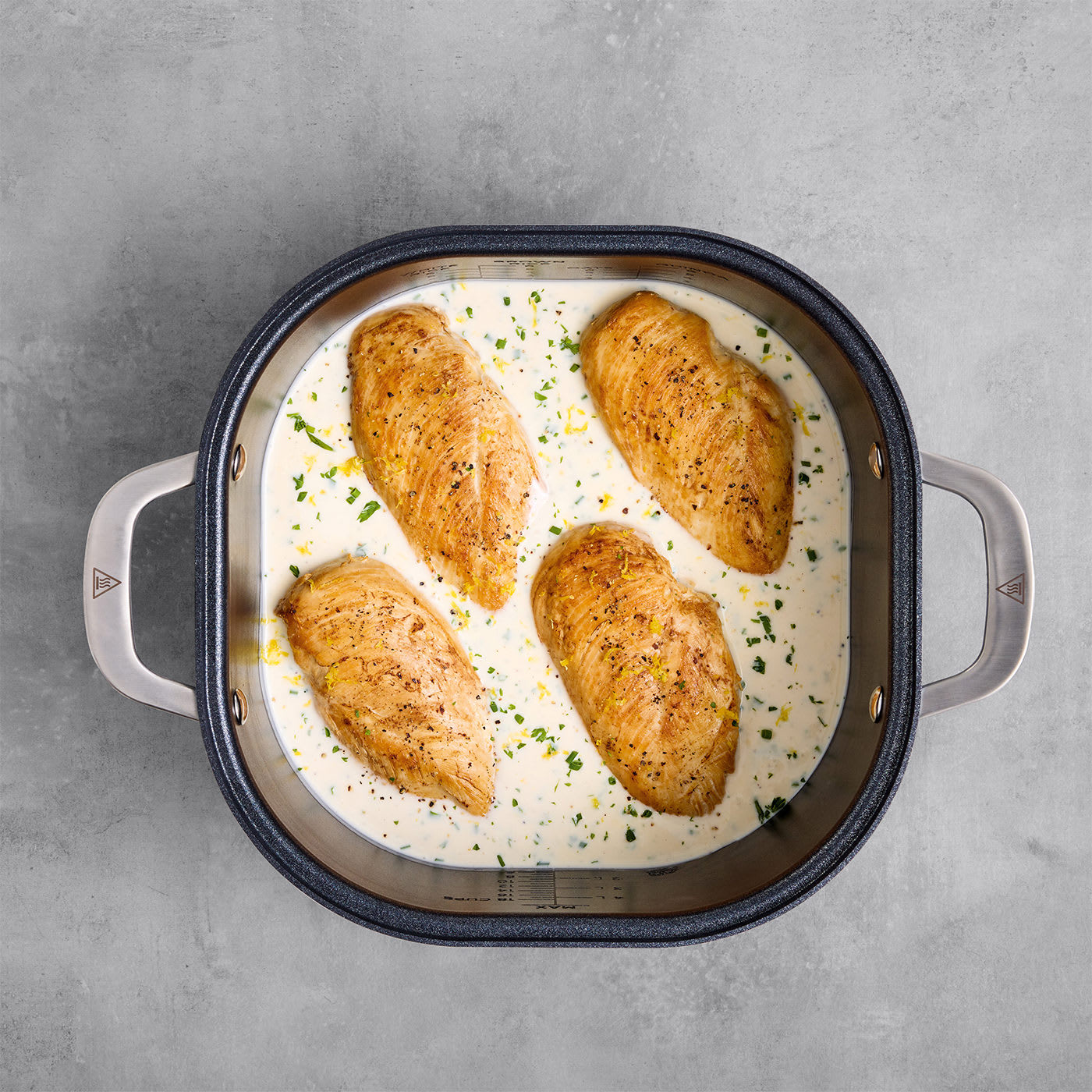 Designet til nem madlavning og rengøring Designet til nem madlavning og rengøring