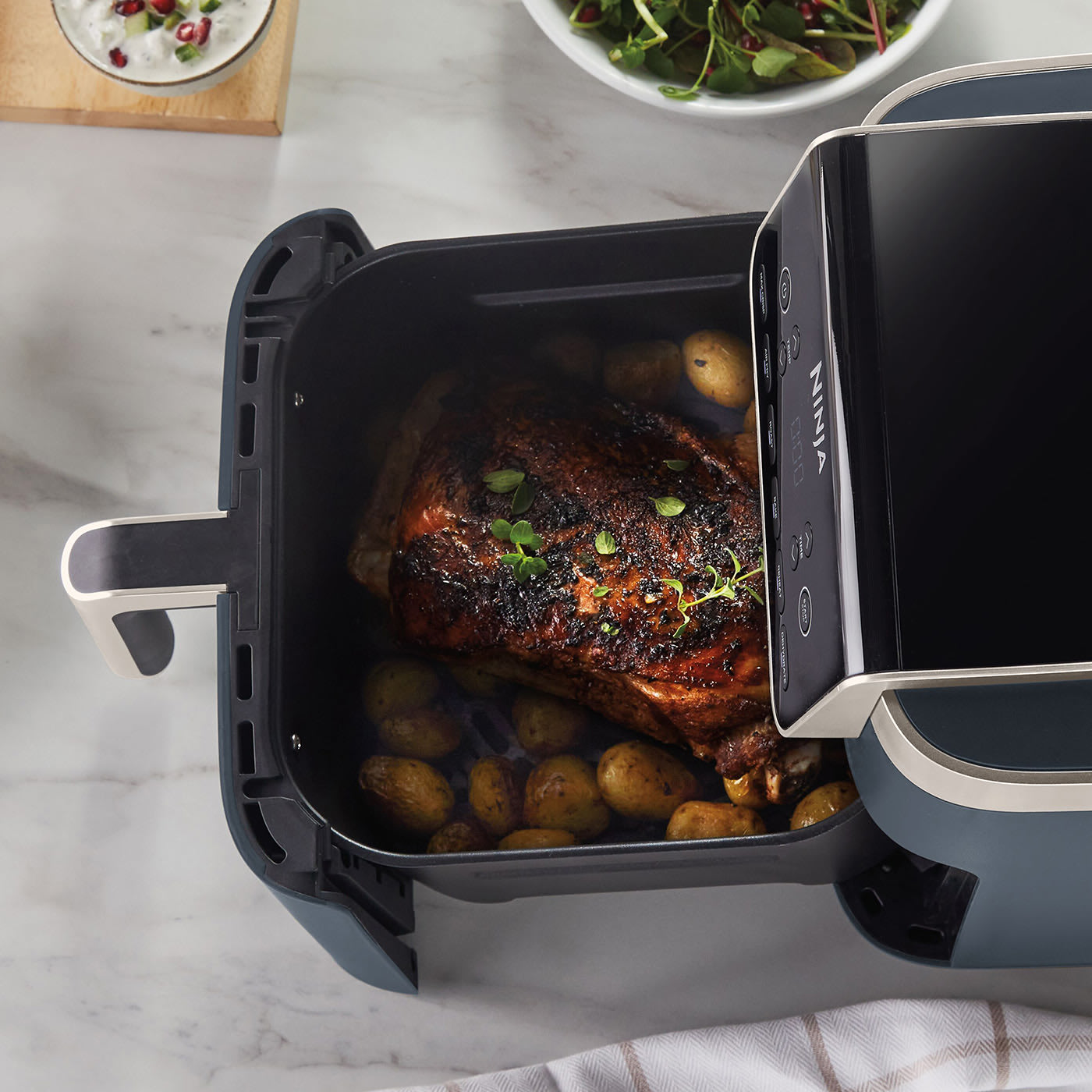 Upp till 50 % snabbare än varmluftsugnar***