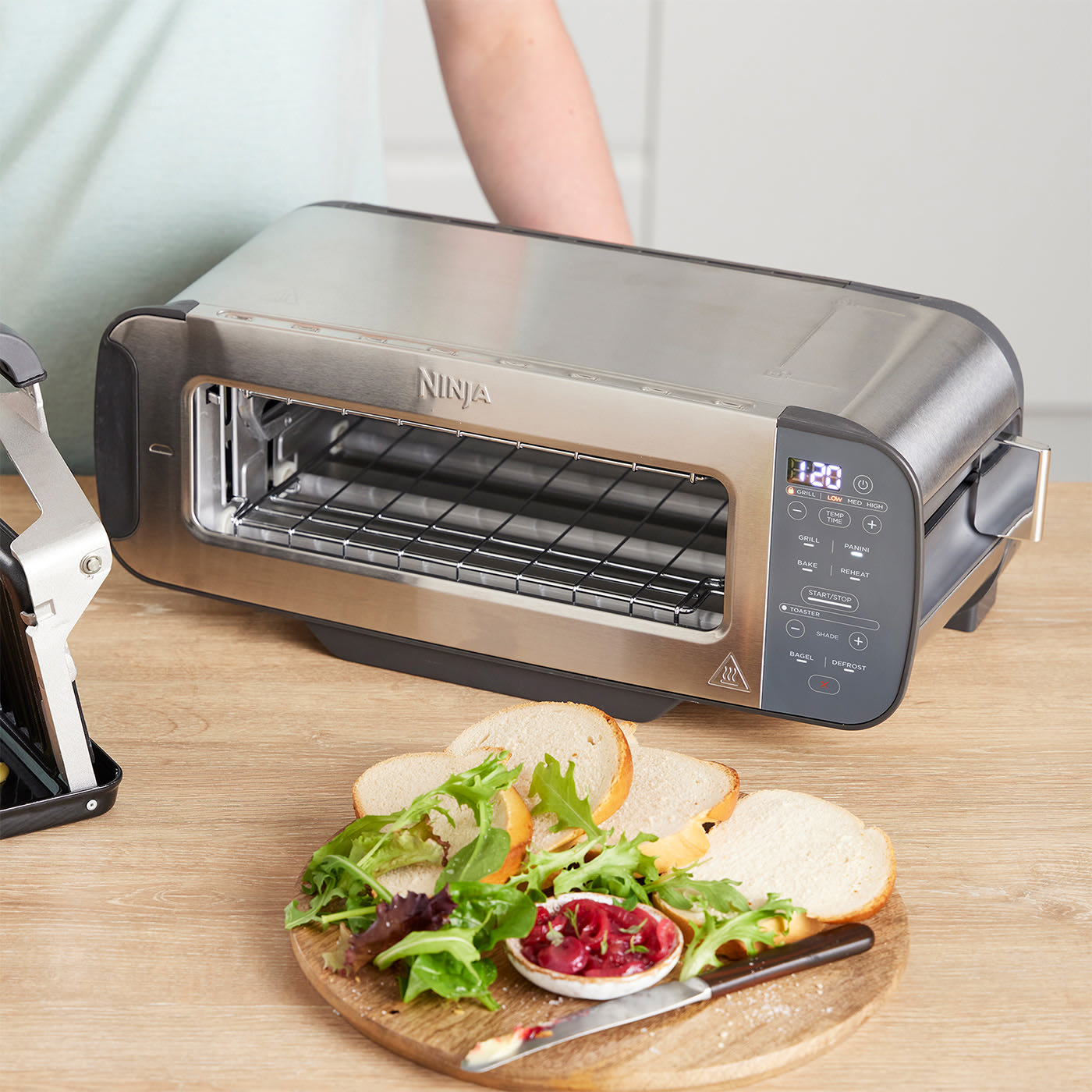 Grilla, baka med mera