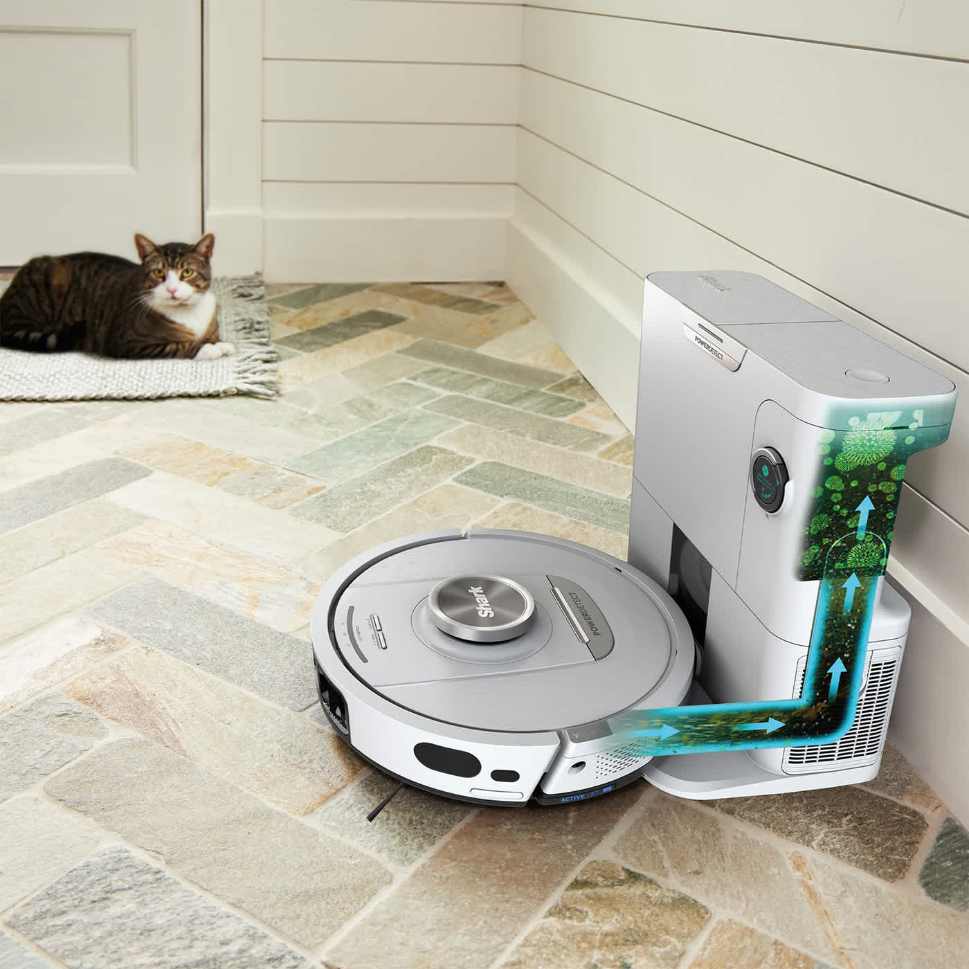 Automatically empties itself