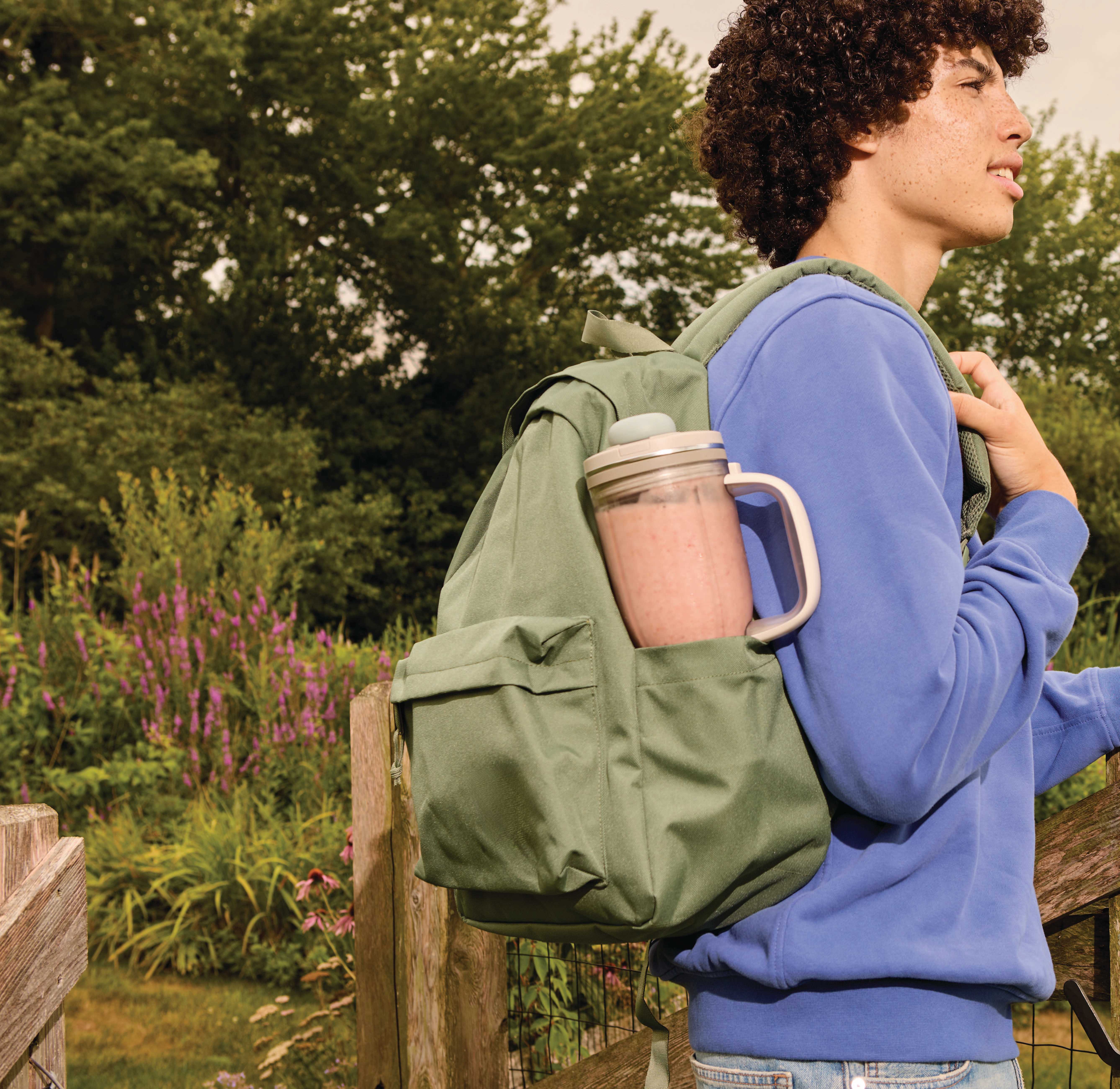 Krachtige blender die ijs in sneeuw verandert