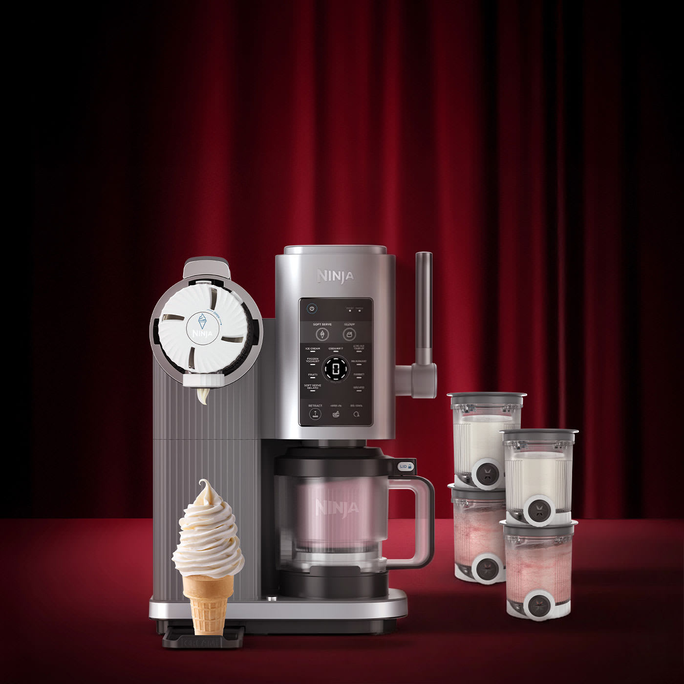 Ninja CREAMi con 4 tarrinas