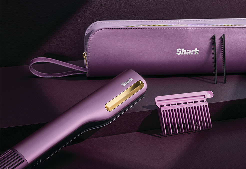 Shark Warm Black Facial Pro Glow DePuffi