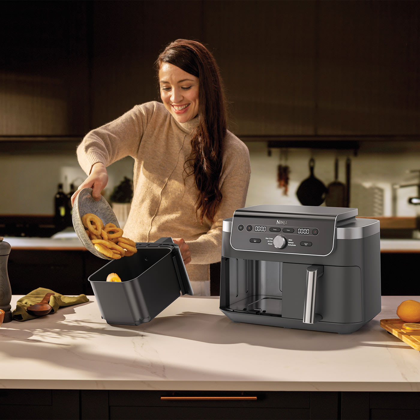 Extra-large 9.5L capacity