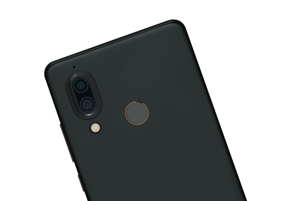 SHARP AQUOS D10:::Придумано для вас - Sharp Europe