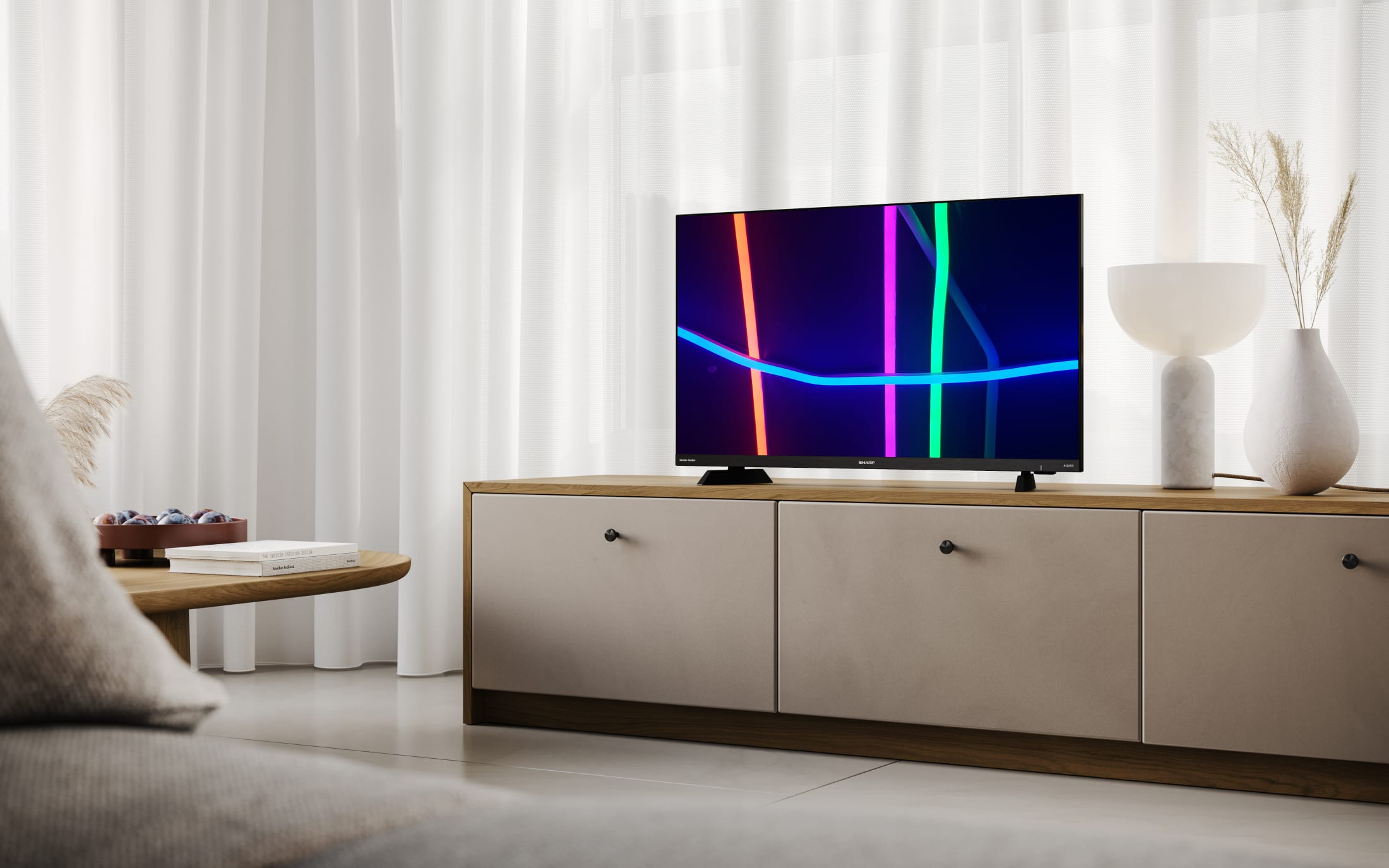 The 32DC2E is a HD Ready Smart Frameless LED TV with exceptional picture quality.