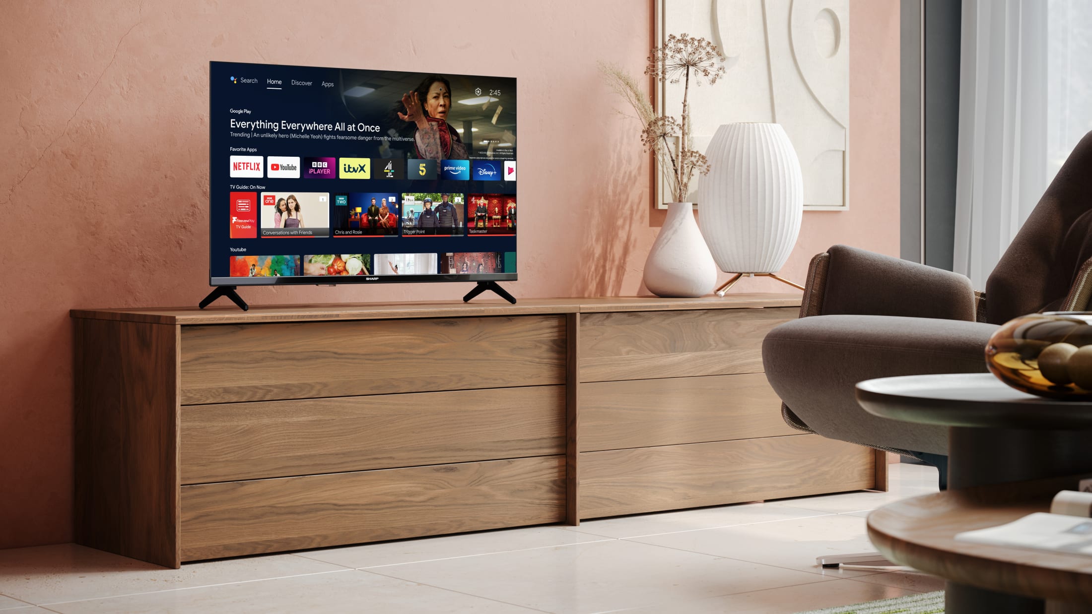 The 32FH6KA is an HD Ready Frameless LED Sharp Android TV™ with exceptional multimedia functionality.