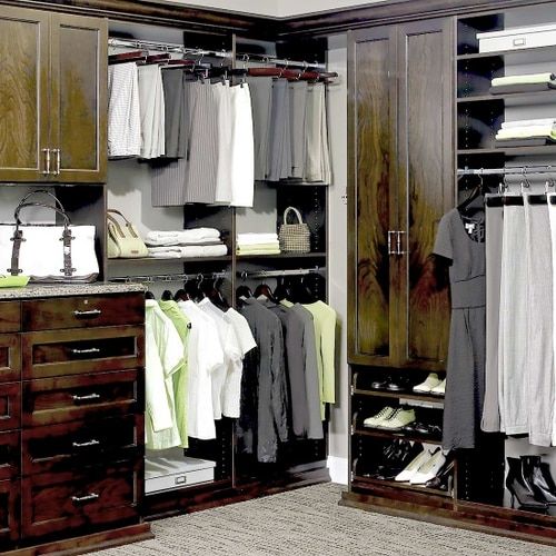 Custom Closets ShelfGenie