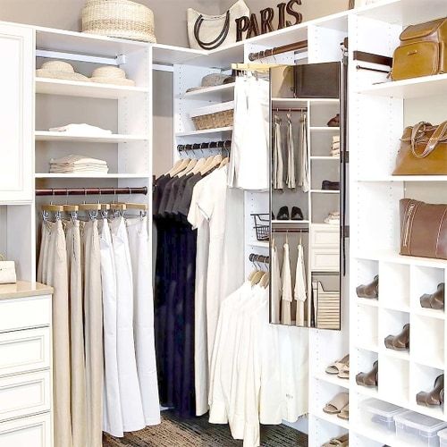 Custom Closets ShelfGenie