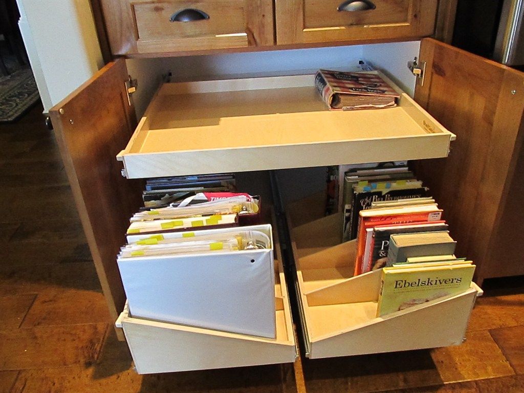 Kitchen Shelves, ShelfGenie