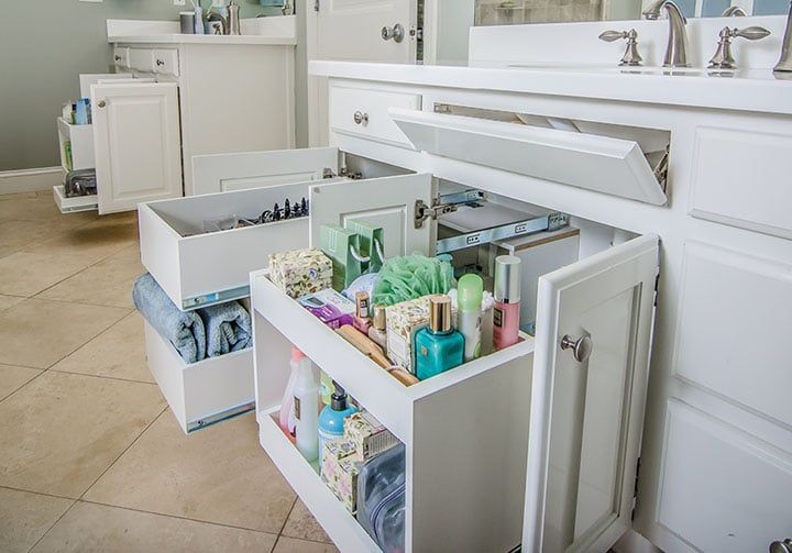 Supplies, tips and ideas for organizing bathroom drawers and cupboards. # bathroom #bat…