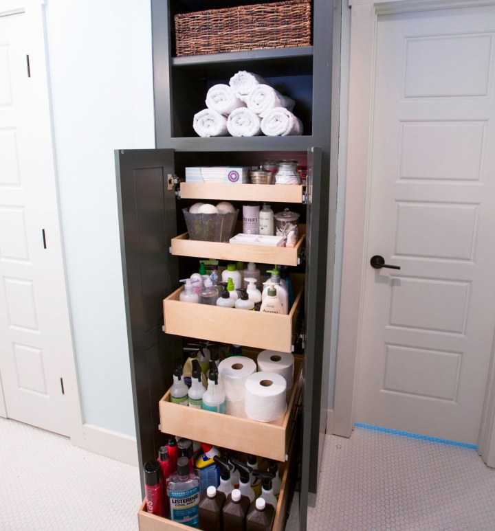 Bathroom Cabinet Organizer | ShelfGenie