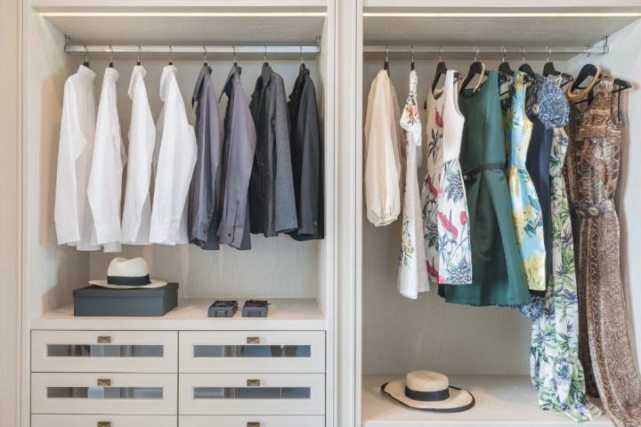 Walk-In Vs. Reach-In Closet: Which One Is Better, And Why? | Shelfgenie