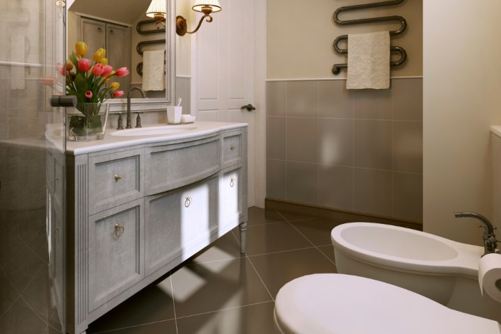 neutral mid-century modern style bathroom