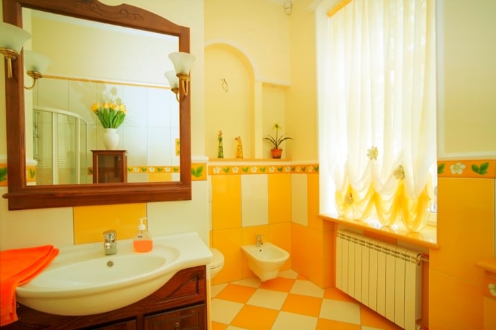 yellow powder room 