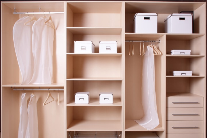 add rod as part of your built-in closet ideas