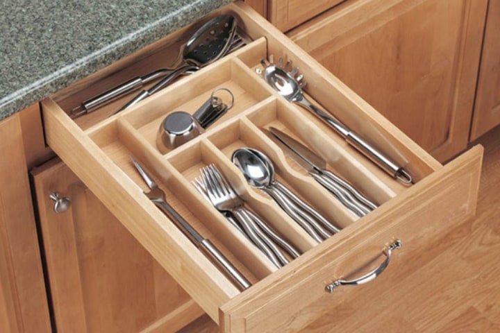 Drawer-utensils-organizer.jpg