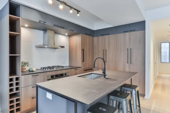 Wooden-finished-countertop-and-cabinet.jpg