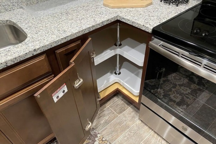 The Complete Guide to Wheelchair Accessible Kitchen Cabinets