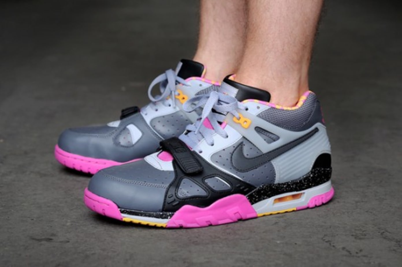 nike air trainer 3 bo knows horse racing