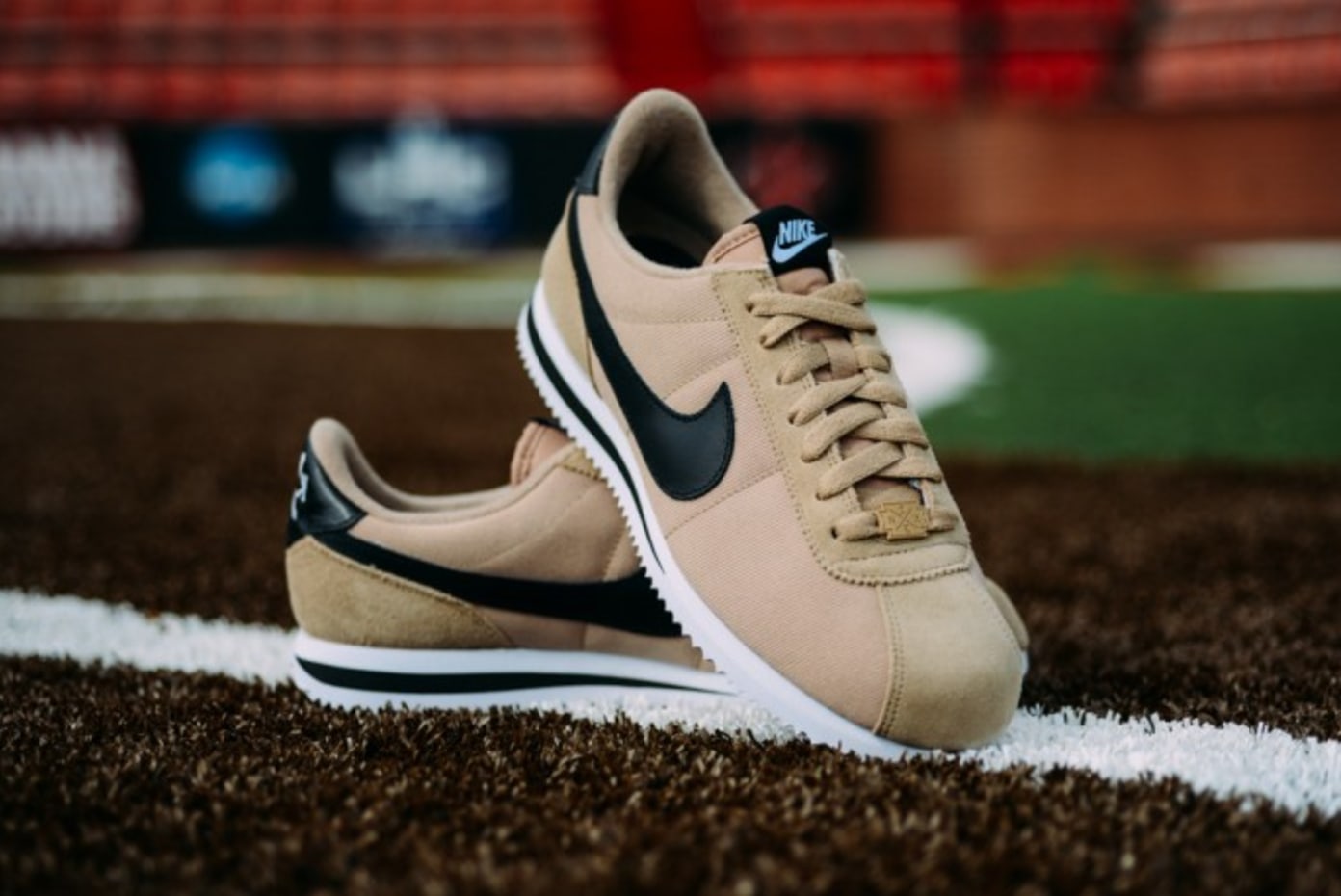 nike cortez desert camo