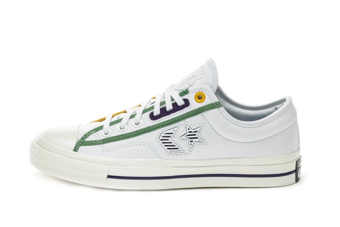 converse star player ox plimsolls in white