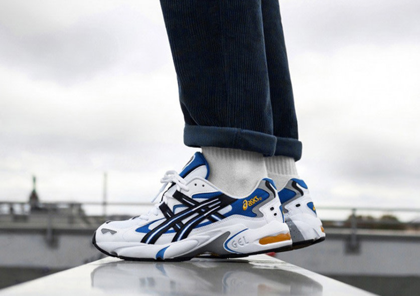 gel kayano 5 og on feet