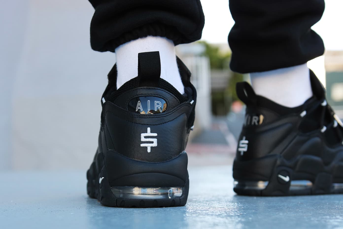 air more money black metallic silver