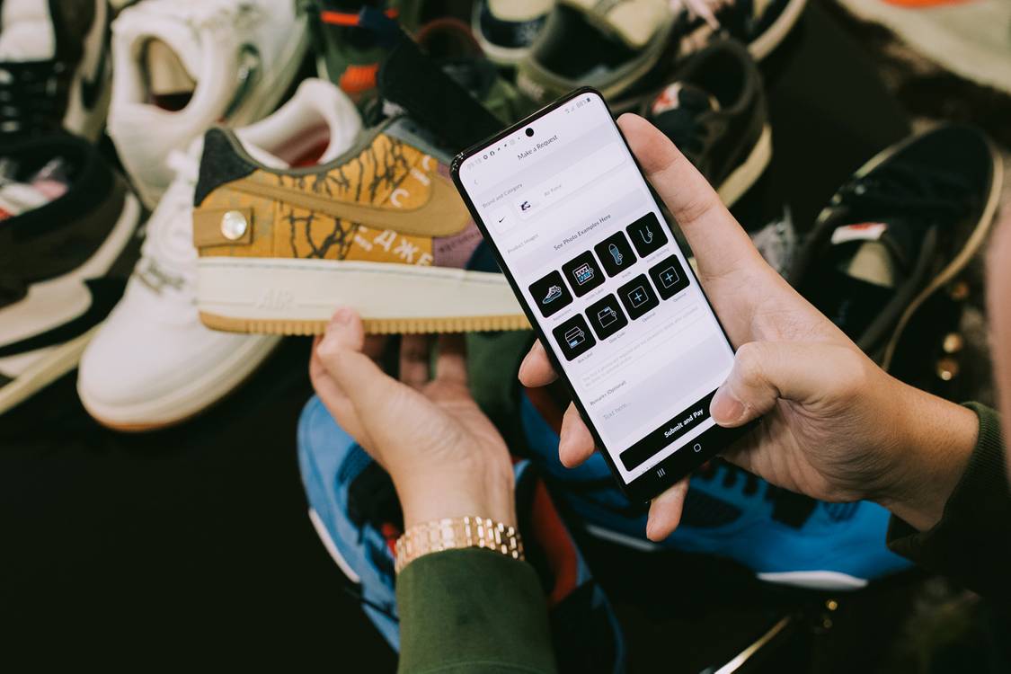 LEGIT APP - Authenticate sneakers, streetwear, luxury handbags