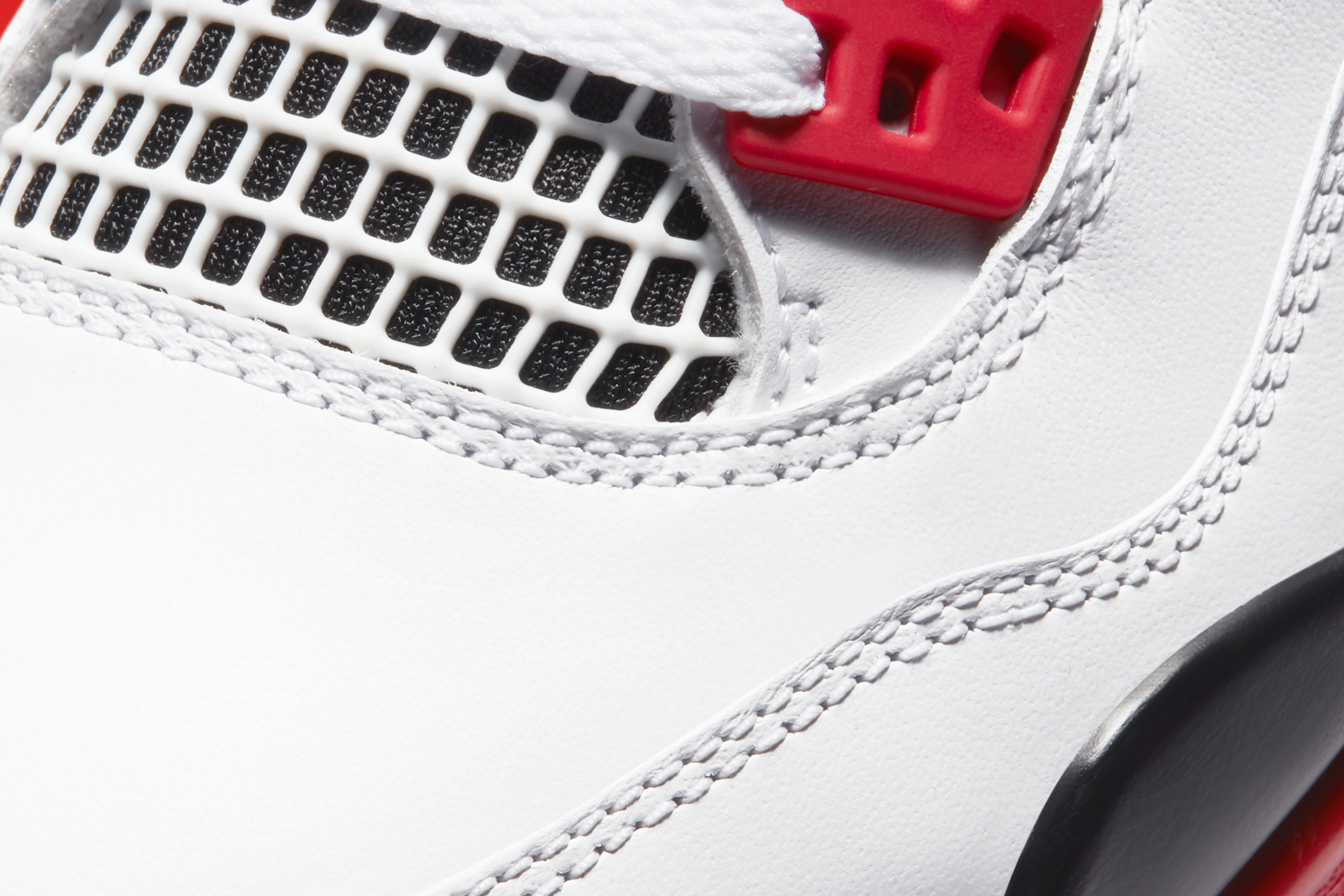 grade school jordan 4 fire red