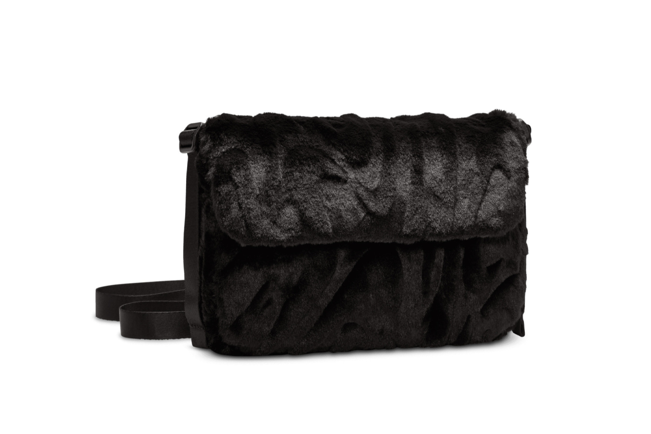 Nike Sportswear Faux Fur Futura 365 Cross-Body Bag (1L) | Shelflife