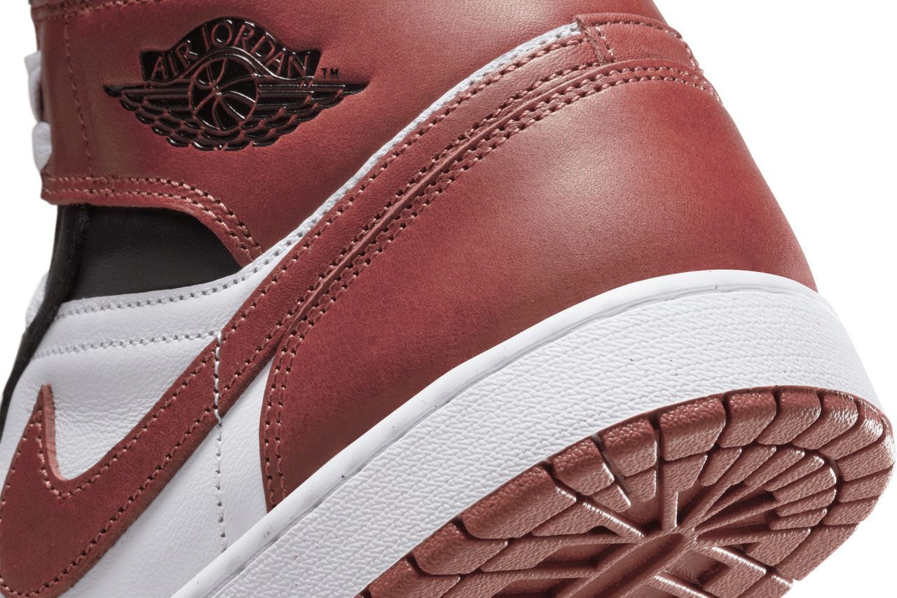 Air Jordan Mid SE 'Dark Pony' Shelflife