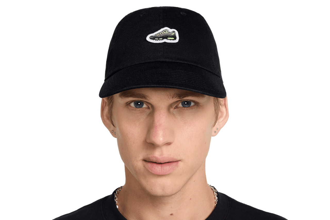 nike air hat footlocker