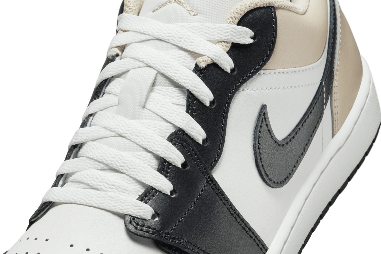 シューズ(男性用) Nike Air Jordan 1 Low Summit White 27.5 Womens Air Jordan 1 Retro Low - Summit White/Red Sepia-Desert