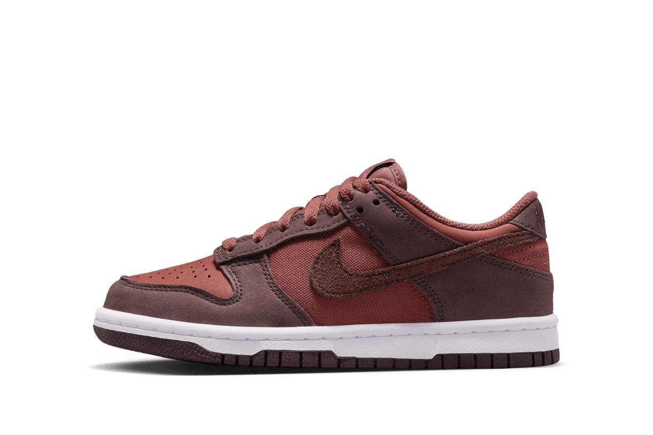 Nike Shoes Nike Sb Dunk Low Red Hemp Nike Dunk Low SE 