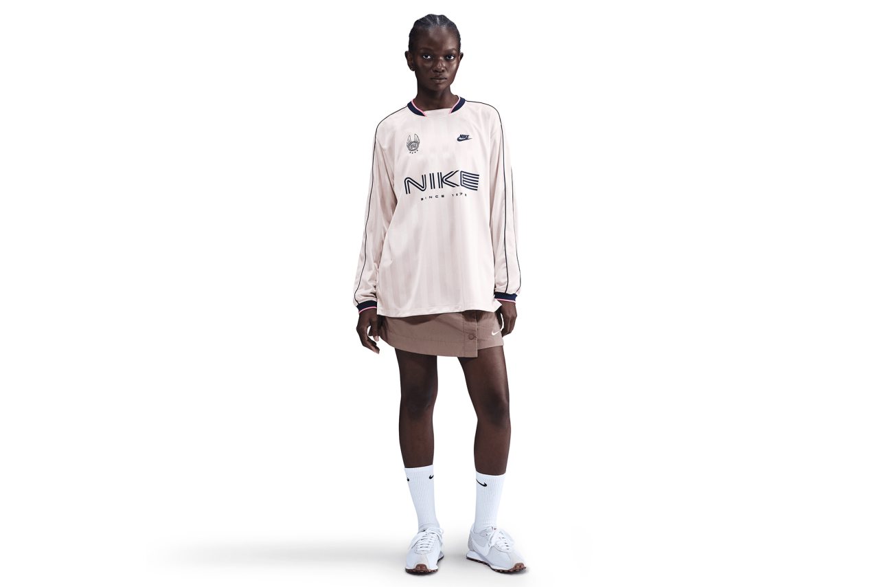 Nike Sportswear Women's Long-Sleeve Jersey | Shelflife