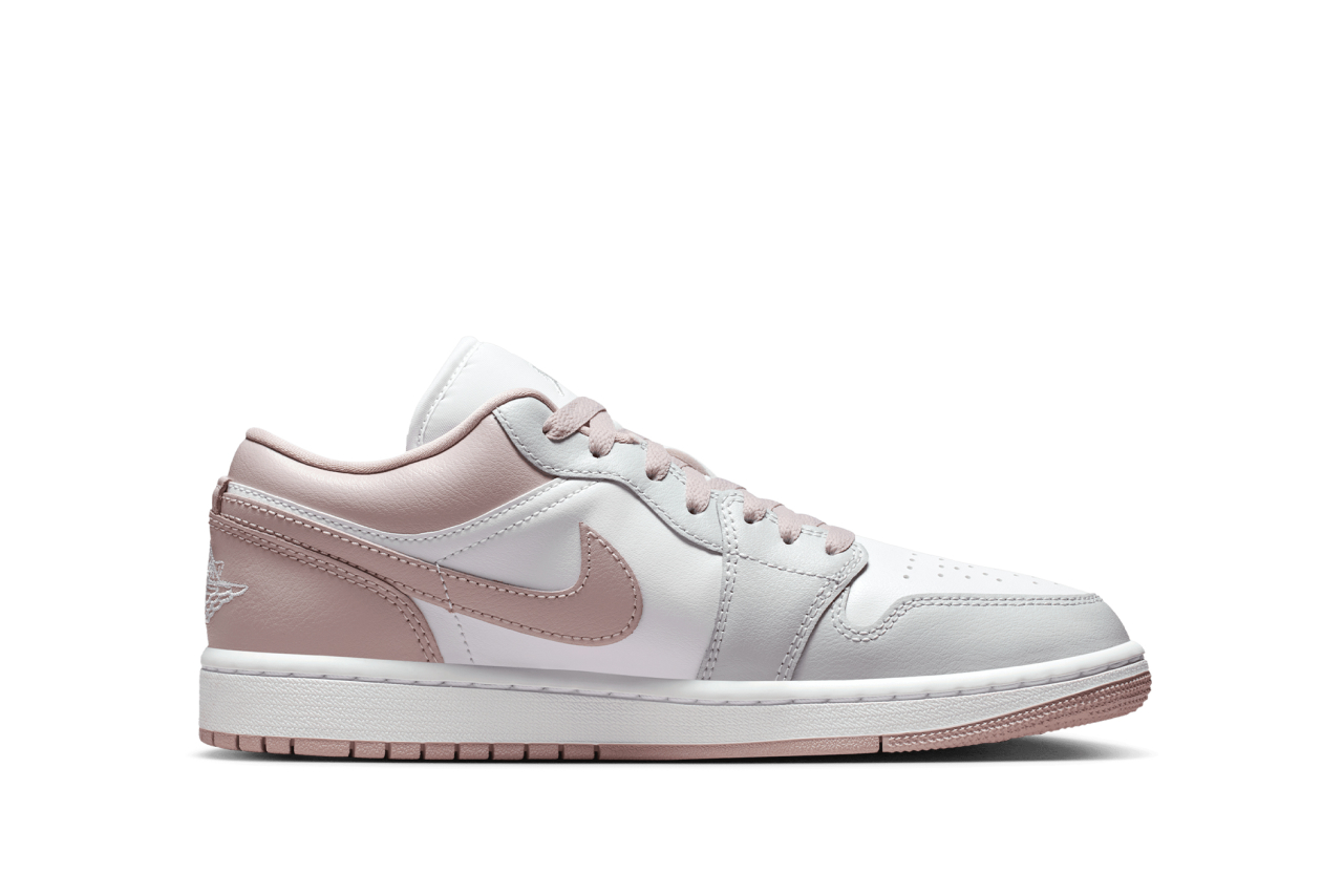 jordan 1 rose foot locker