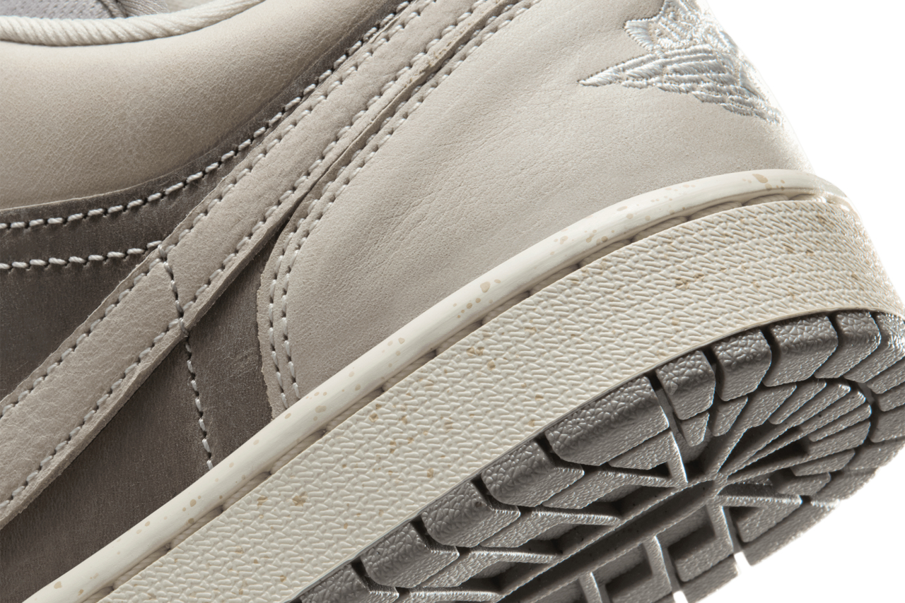senaアイボリー1 Air Jordan 1 Women's Low SE 'Enigma Stone & Pale Ivory' | Shelflife