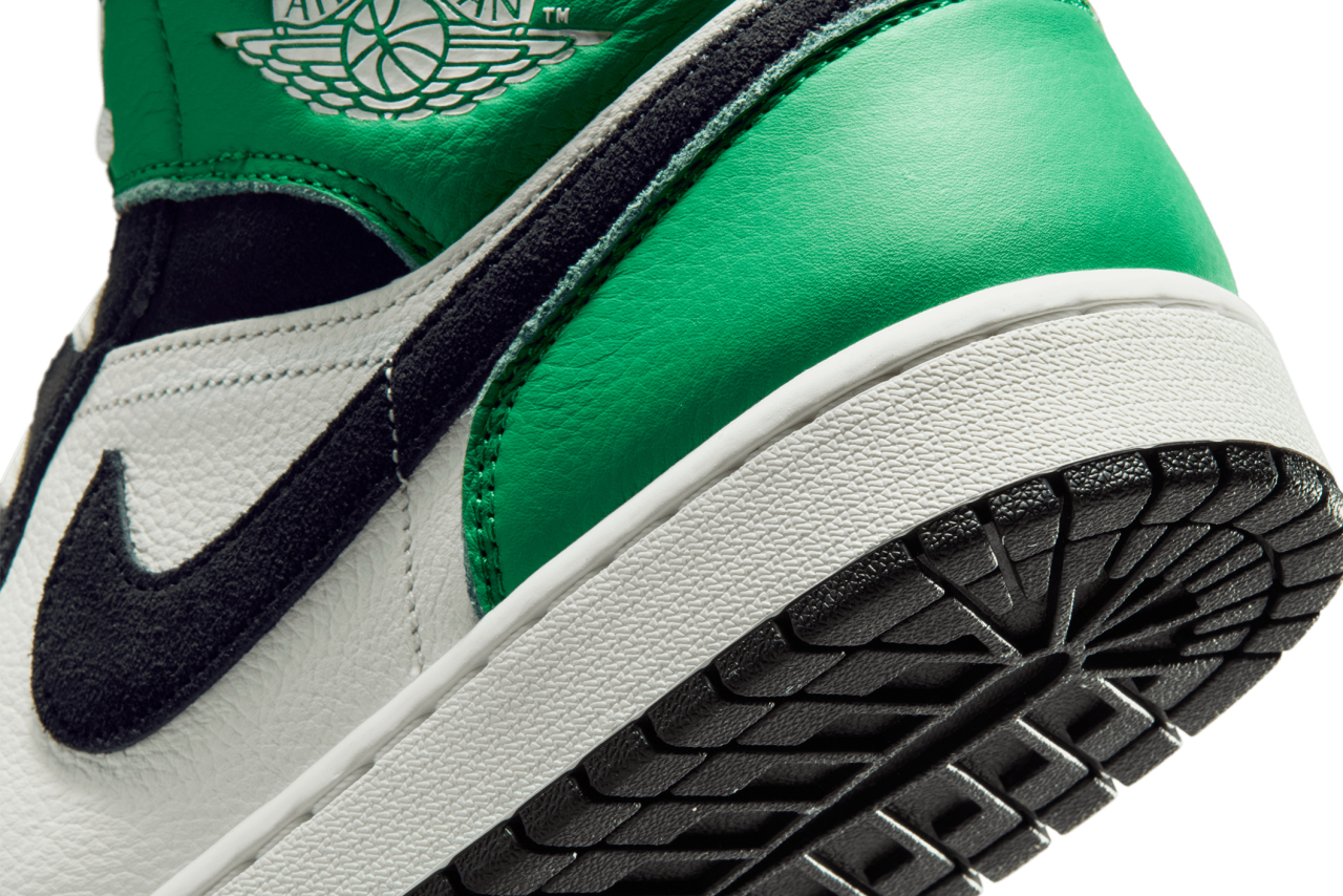 Air Jordan 1 Mid SE 'Lucky Green & University Gold' | Shelflife