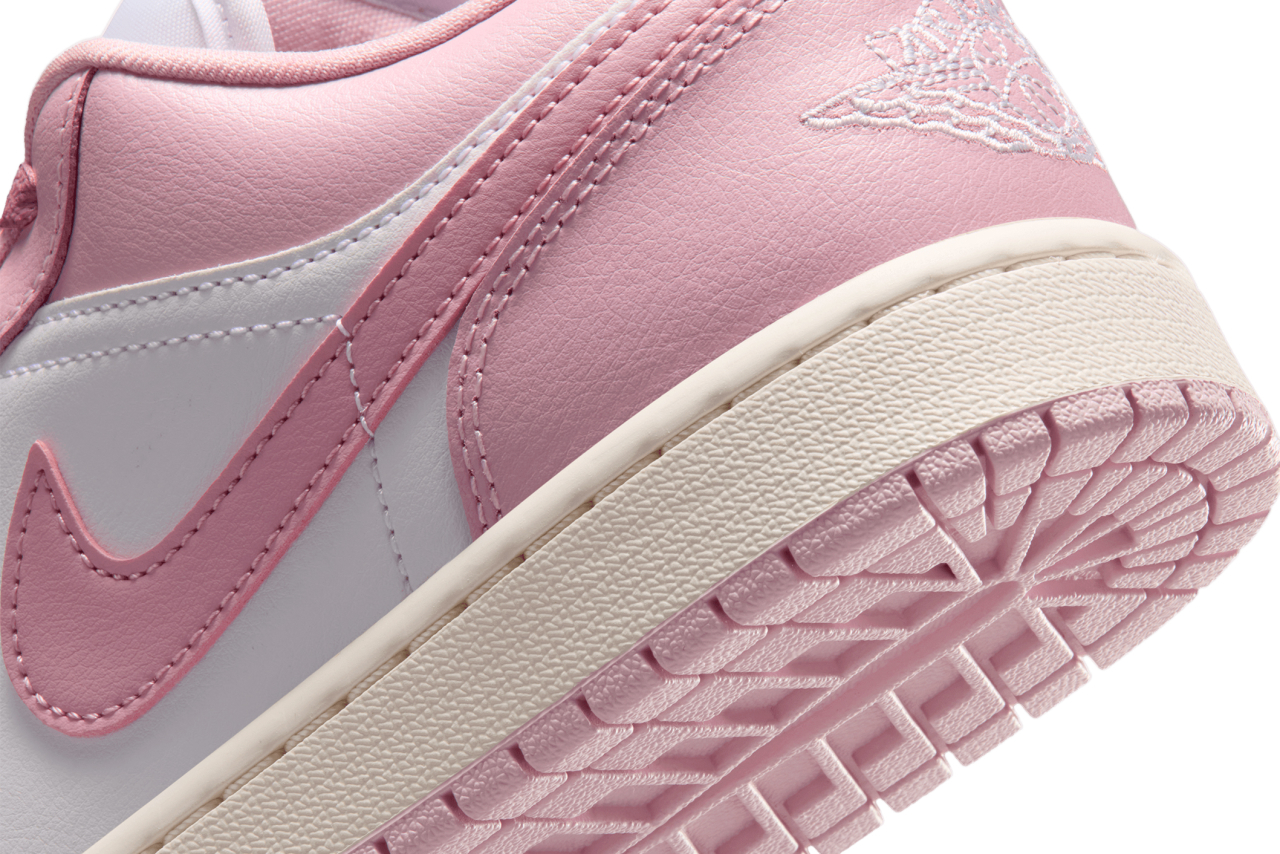 靴 NIKE WMNS AIRJORDAN 1 LOW PINK us13 31cm Air Jordan 1 Women's Low 'Iced Carmine & Elemental Pink' | Shelflife