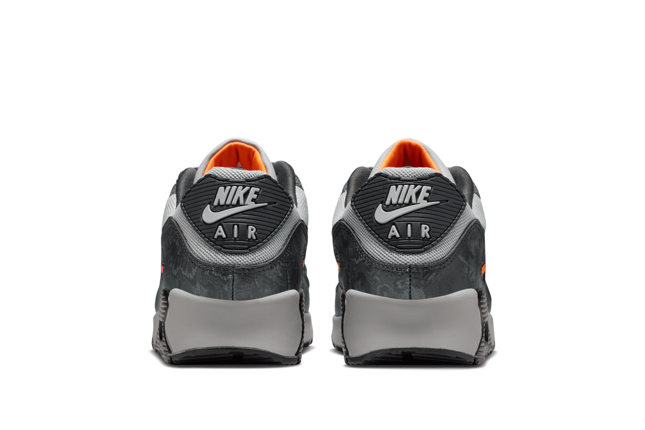 Nike Air Max 90 PRM 'Hyper Crimson/Black' | Shelflife